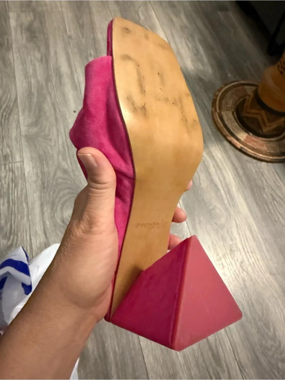 Matisse Hot Pink Suede Block Heel Mules used in runway show great condition